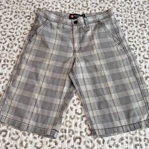 South Pole Mens Cotton Blend Plaid Hip Hop Skater Shorts; Size 30 Inseam 12 1/2"